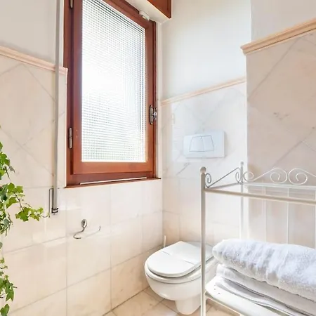 Golden Luxe - Quiete Villa,exclusive Garden In Dei Marmi Casa de Férias *