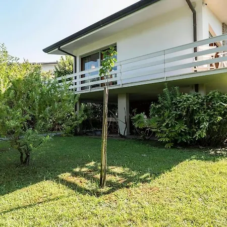 Golden Luxe - Quiete Villa,exclusive Garden In Dei Marmi Tatil Evi Forte dei Marmi