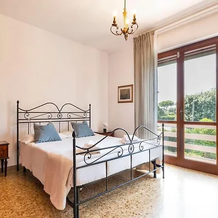 Golden Luxe - Quiete Villa,exclusive Garden In Dei Marmi Tatil Evi *