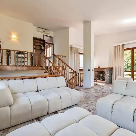 Golden Luxe - Quiete Villa,exclusive Garden In Dei Marmi * Forte dei Marmi