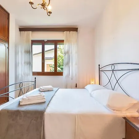 Holiday home Golden Luxe - Quiete Villa,exclusive Garden In Dei Marmi *